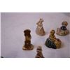 Image 5 : (18) Red Rose Tea Figurines w/ Container
