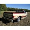 Image 3 : 1983 GMC 1/2 Ton Truck - 305 automatic- 217980KM, runs and drives, AC tilt stereo, new battery, hidd