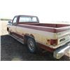 Image 4 : 1983 GMC 1/2 Ton Truck - 305 automatic- 217980KM, runs and drives, AC tilt stereo, new battery, hidd