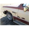 Image 7 : 1983 GMC 1/2 Ton Truck - 305 automatic- 217980KM, runs and drives, AC tilt stereo, new battery, hidd