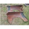 Image 4 : Pair of 1949-1950 Chevrolet car front fenders