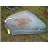 Image 2 : 1950-52 International truck hood