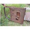 Image 5 : 1941-46 Dodge Fargo truck passenger door