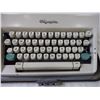 Image 3 : Vintage Olympia Deluxe Typewriter 1960’s