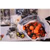 Image 7 : Bag of Halloween Decorations