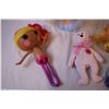 Image 4 : (7) Dolls, Stuffed toys and Hairdressing toy