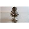 Image 3 : Metal Oil Lamp (no shade)