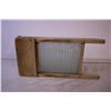 Image 3 : Small Wash Board w/ Glass