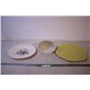 Image 1 : Small Ceramic Jello/Aspic Mould +(2) Plates
