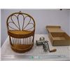 Image 1 : Alexander work grinder with 2-tier woven shelf