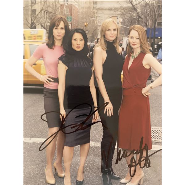 Cashmere Mafia cast Miranda Otto and Frances O' Connor  signed photo