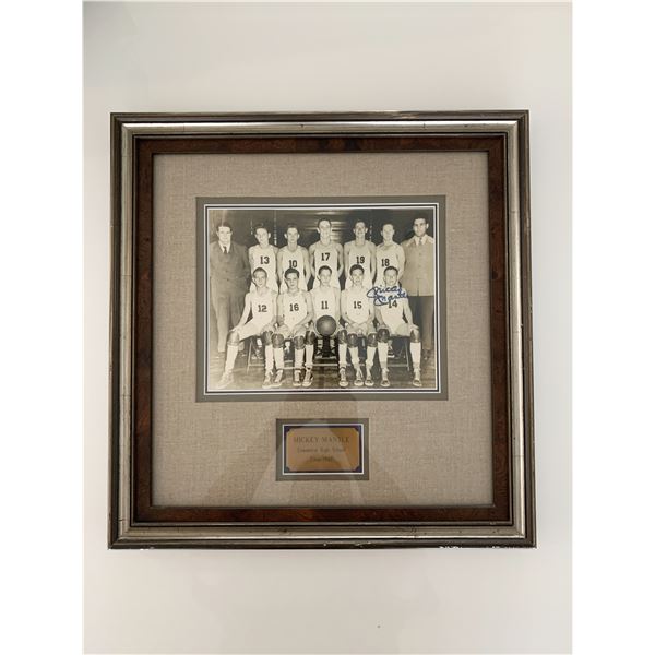 Mickey Mantle RARE signed High School basketball photo c1947- Rare