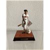 Image 1 : Frank Robinson Sports Impressions limited edition figurine.