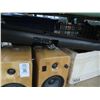 Image 2 : Bose & Yumi Speakers w/Sound Bar