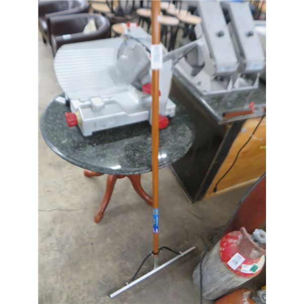 Squeegee