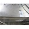 Image 2 : Color Point S/S Top 30" Heated Line Table w/Tray Sliders