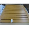 Image 2 : 15-Tan Slat Tabletop 31" x 31" - 15 X $