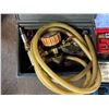 Image 2 : GROUP OF ITEMS, RAD TEST KIT, SNAP-ON ATCR900 RETROFIT AC TOOL KIT, BLUE POINT AC ADAPTOR ATC600A