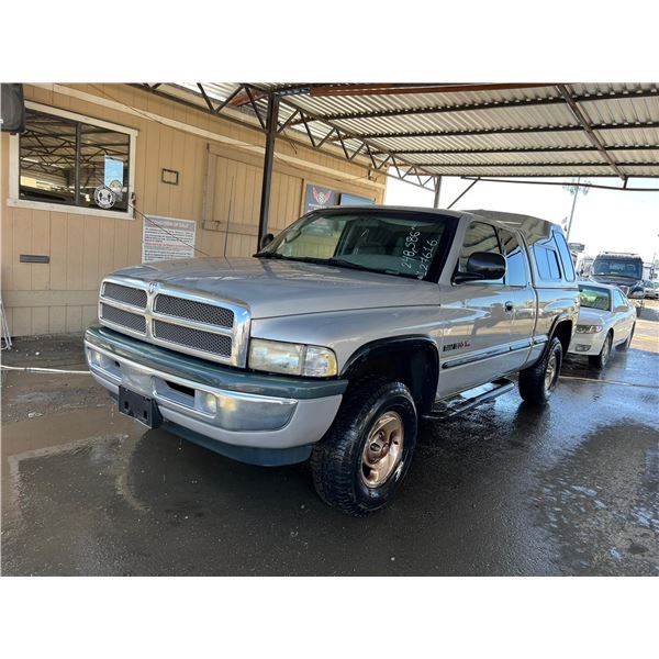 1998 Dodge Ram Pickup 1500 ST