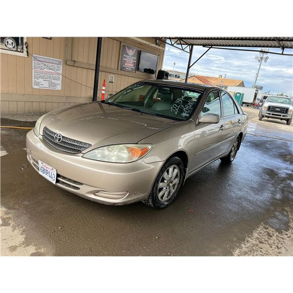 2002 Toyota Camry LE V6