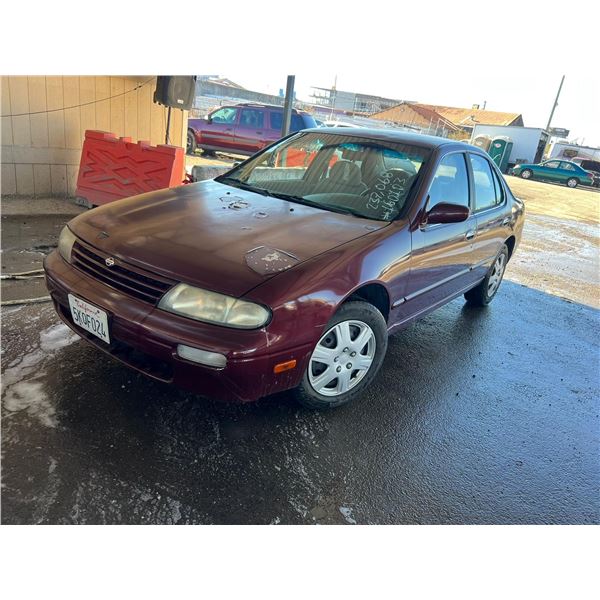 1997 Nissan Altima XE