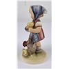 Image 2 : Hummel Goebel Figurine Feeding Time