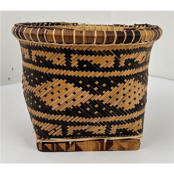 Malay Pelupoh Work Basket Malaysia