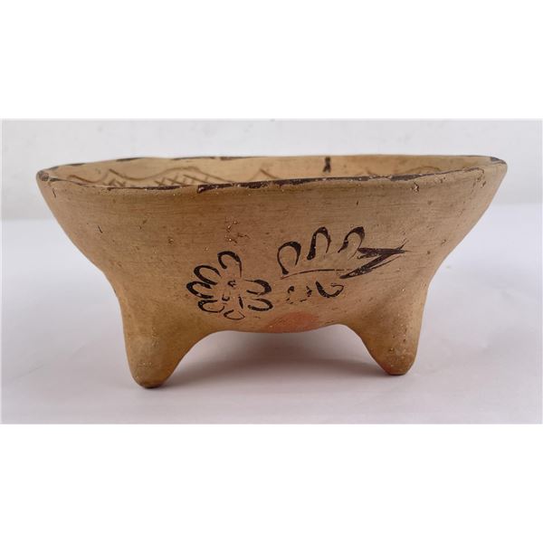 Mexican Pottery Tripod Grinding Bowl Pot