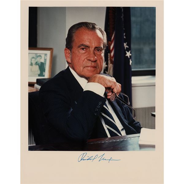 Richard Nixon Signed Photograph