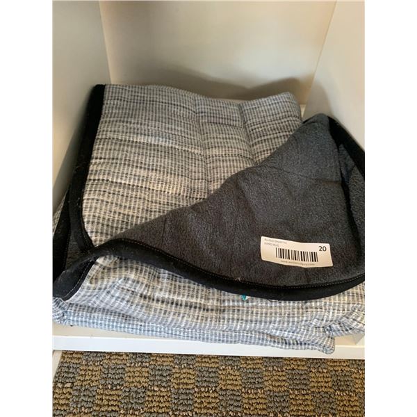 Hippo Hug Weighted Blanket -40x60 Grey 10lbs