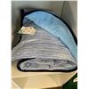 Image 1 : Hippo Hug Weighted Blanket -40x60 Grey/Blue 15lbs