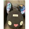 Image 1 : Hippo Hug Weighted Stuffy Bat - 5lbs