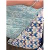 Image 1 : Hippo Hug Customized Weighted Blanket - 40x70 - Float like a butterfly 10 lbs
