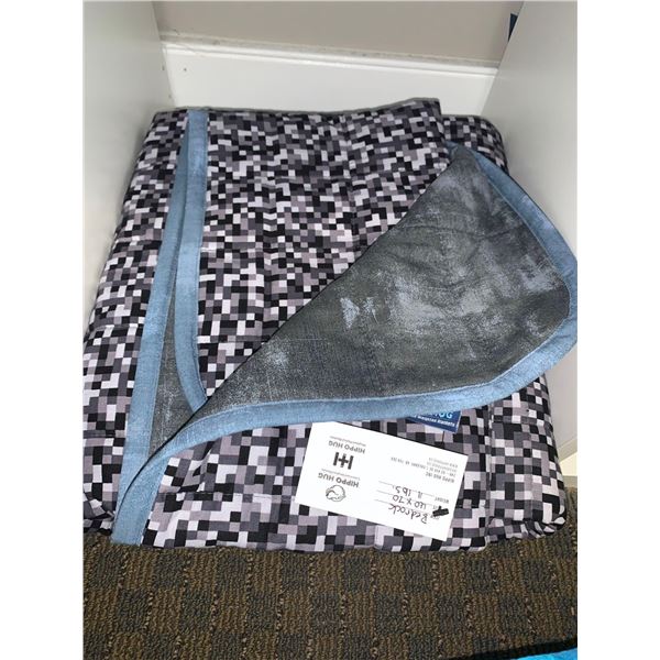 Hippo Hug Customized Weighted Blanket - 40x70 - Bedrock 11 lbs