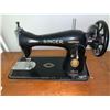 Image 2 : Vintage Singer Sewing Machine (see item description below for removal info)