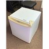 Image 1 : Small Danby Fridge (see item description below for removal info)