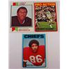 Image 1 : LOT OF 3 1972-3 TOPPS FOOTBALL CARDS - Incl. Charl