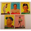 Image 1 : LOT OF 5 VINTAGE TOPPS BASEBALL CARDS - Incl. Sand