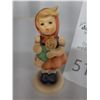 Image 5 : Hummel Figurine Joyous News & Girl w Doll Cat A