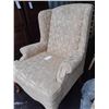Image 2 : Wing Back Chair Cat C