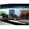 Image 1 : Horse Drawn Wagon Lamp Cat A
