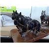 Image 2 : Horse Drawn Wagon Lamp Cat A
