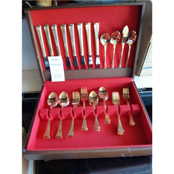 Gold Plated Cutlery in Canteen Cat A