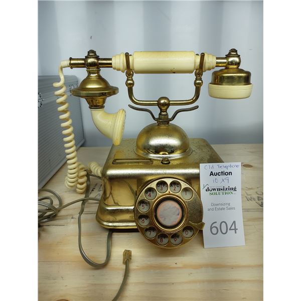 Old Telephone Cat A