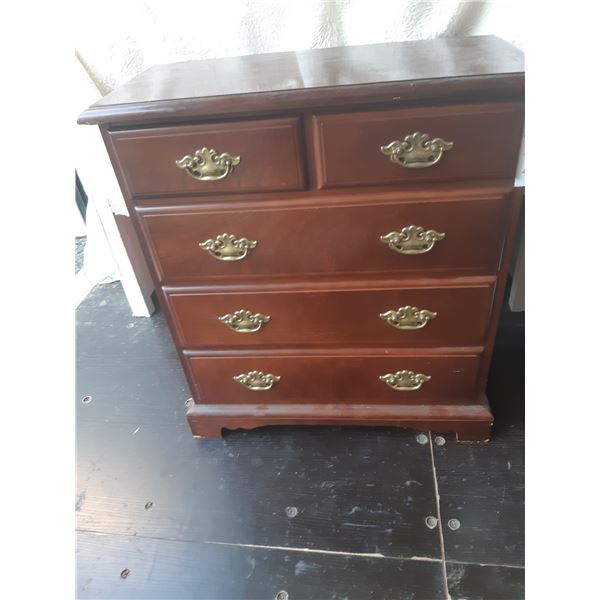 Cherry Wood Chest of Drawers Cat B