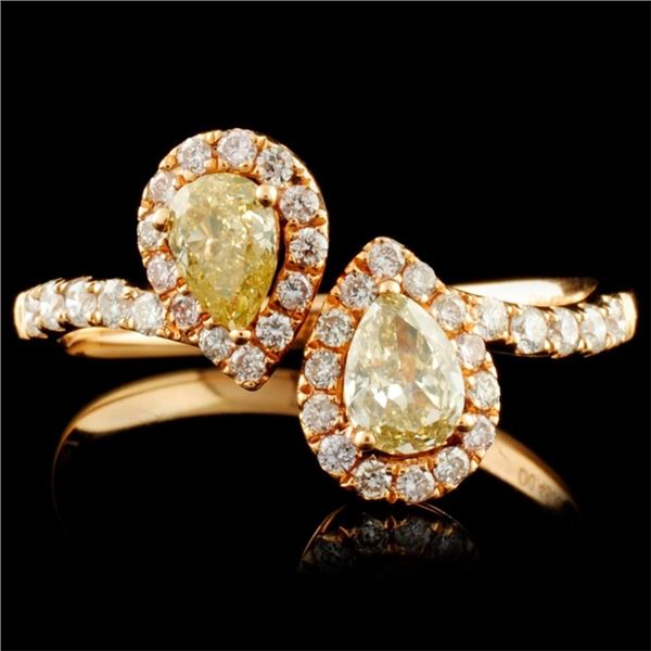 18K Gold 0.76ctw Fancy Diamond Ring