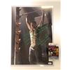 Image 1 : Autographed Stephen Amell Photo JSA