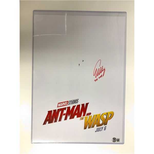 Autographed Evangeline Lilly Photo JSA