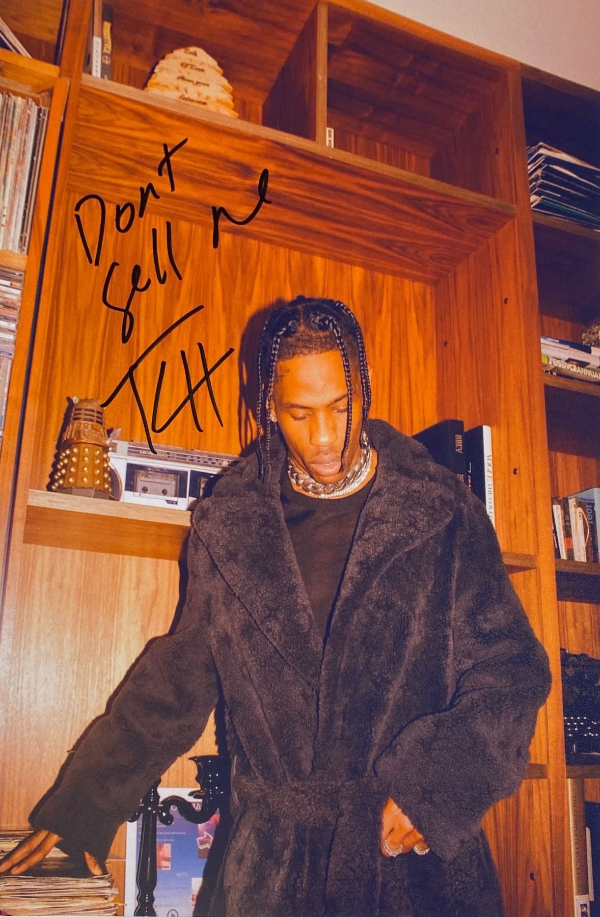 travis scott signed shoes