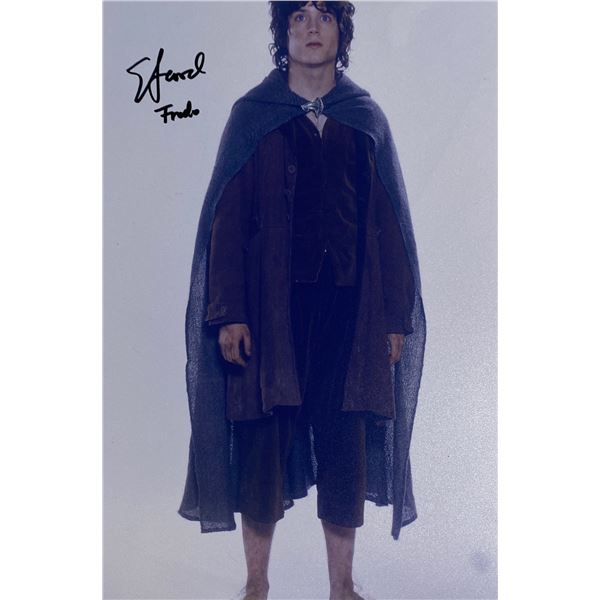 Autograph Signed  Lord of the Rings Photo